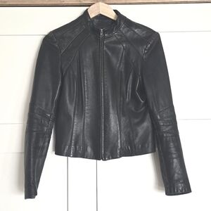 Cropped leather jacket